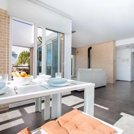 Abahana Villas Puerto Basetes * 칼페